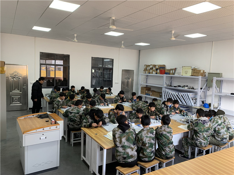 電力拖動實訓(xùn)室