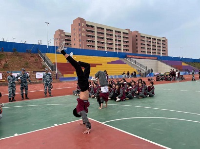 軍訓(xùn)才藝展示